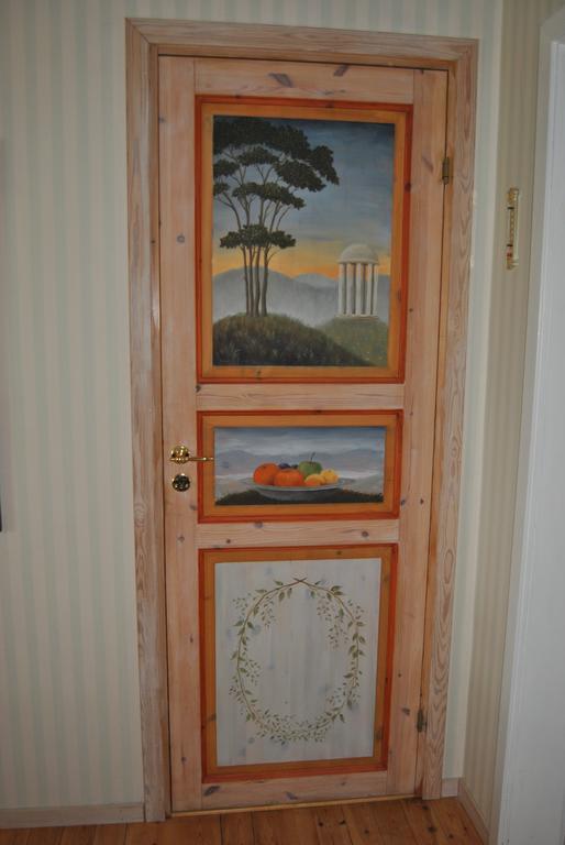 Orsastuguthyrning-Oljonsbyn Vila Exterior foto